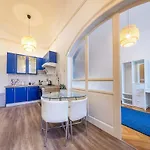 Sassoon - 2-bedroom Elegant Airy At Deak Ter *