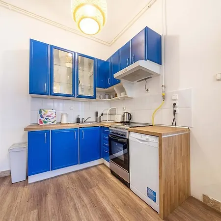 Apartmán Sassoon - 2-bedroom Elegant Airy At Deak Ter *