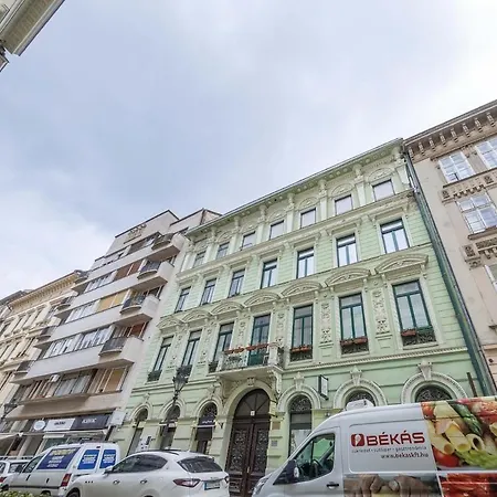 Sassoon - 2-bedroom Elegant Airy At Deak Ter *